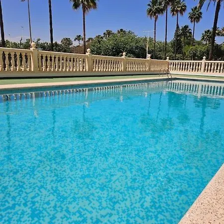Apartamento Con Piscina A 100 M De La Playa Daire *